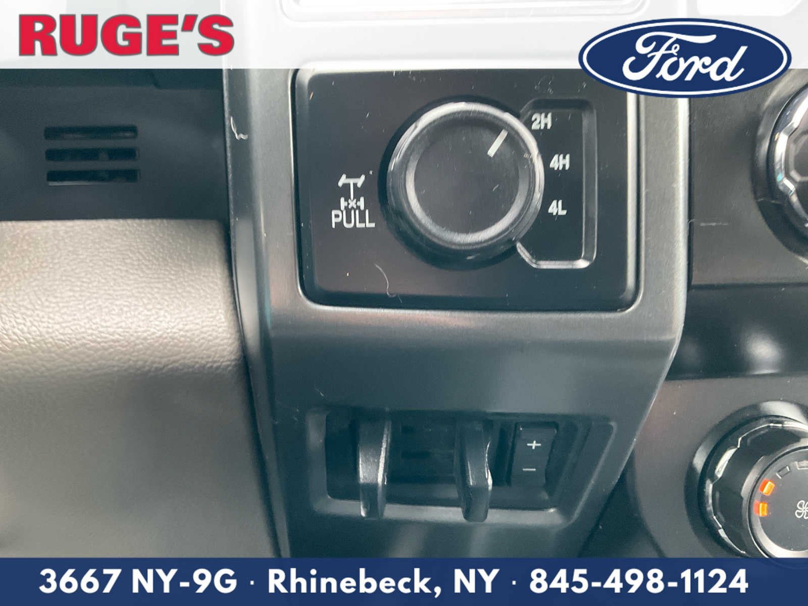 Certified 2022 Ford F250 XLT w/ XLT Premium Package AWD/4WD image 24