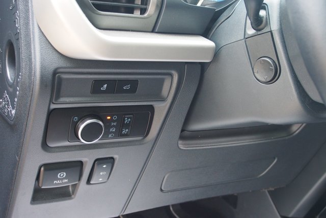 Certified 2024 Ford Expedition XLT RWD image 26