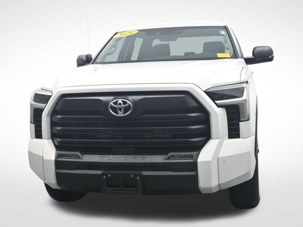 Used 2024 Toyota Tundra SR5 w/ SR5 Premium Package AWD/4WD image 2