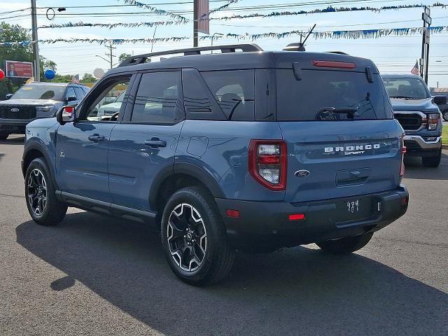 Certified 2025 Ford Bronco Sport Outer Banks w/ Outer Banks Tech Package+ AWD/4WD image 4