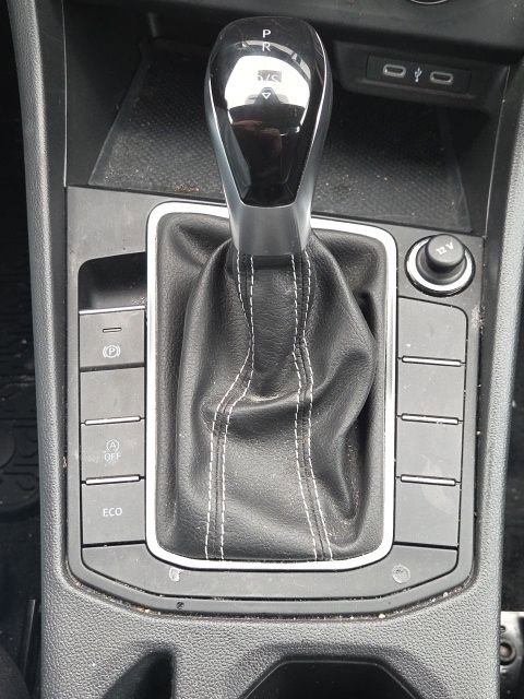 Used 2024 Volkswagen Jetta Sport FWD image 31