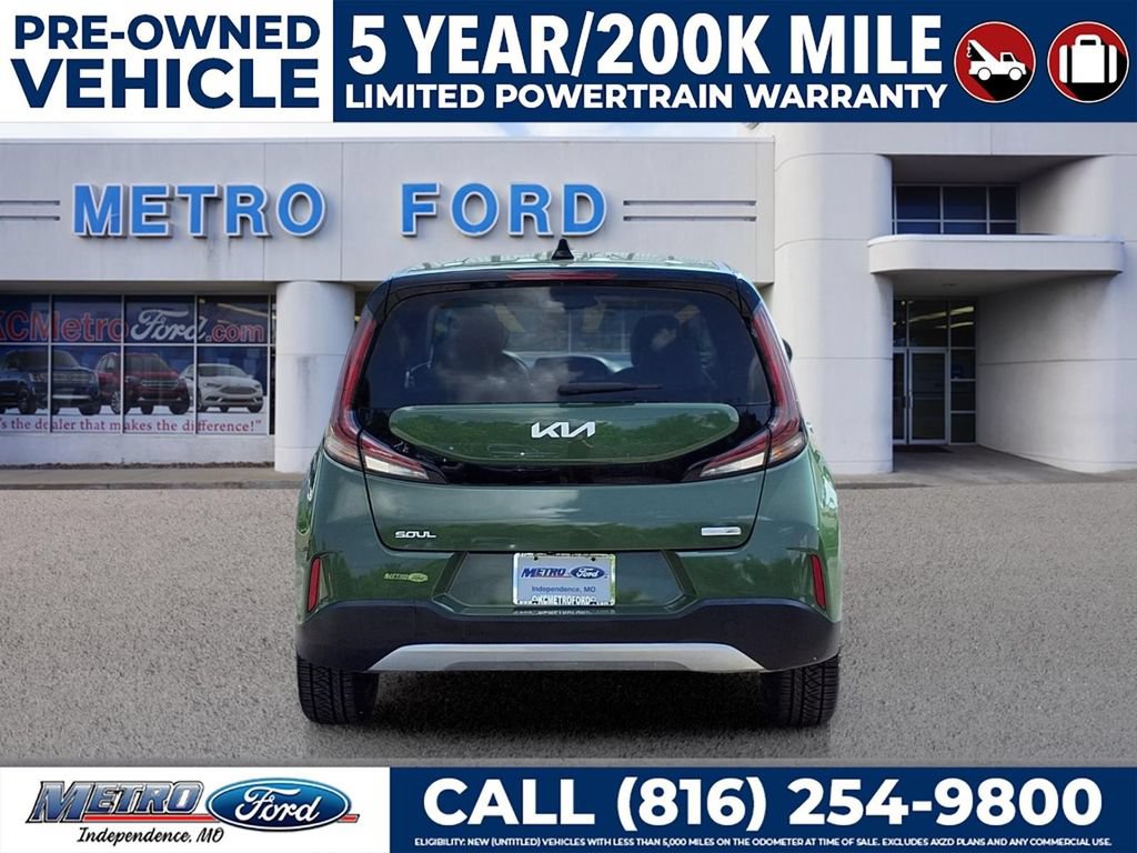 Used 2023 Kia Soul EX FWD image 4
