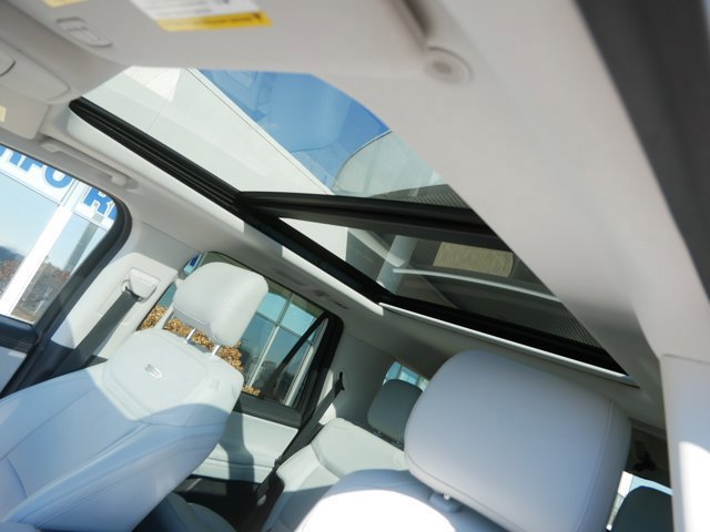 Certified 2025 Ford Expedition Platinum image 15