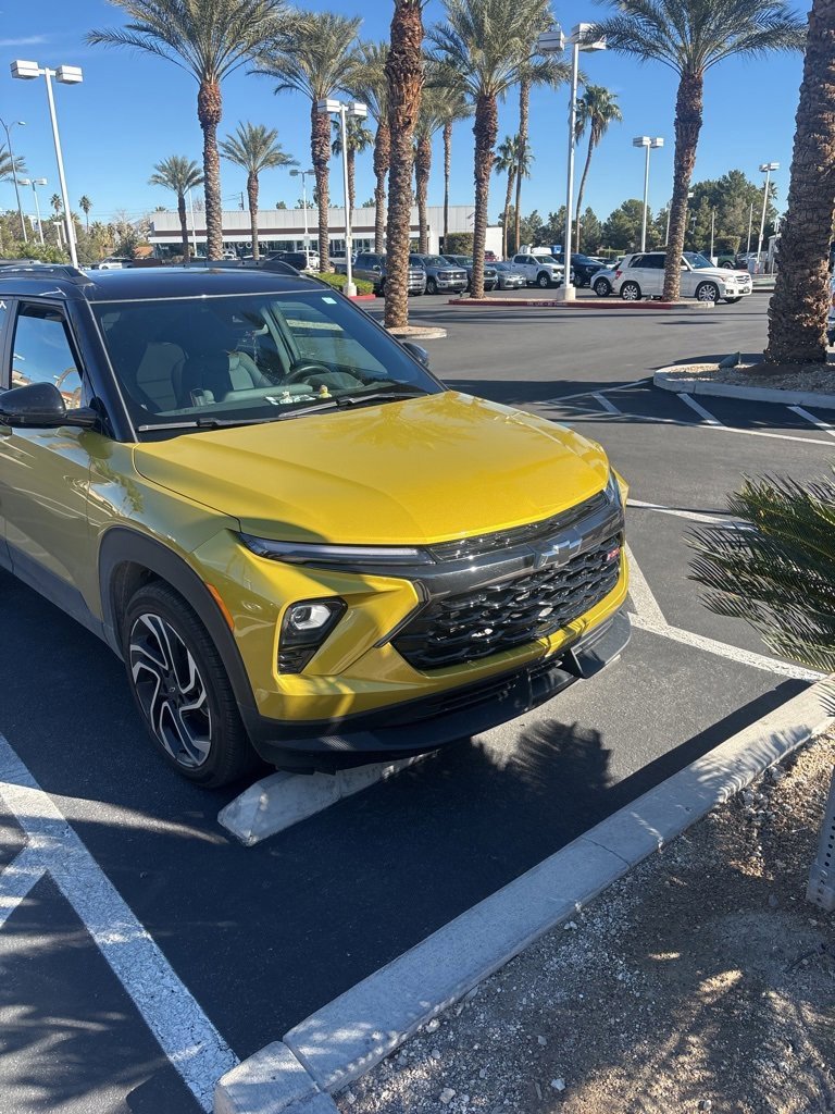 Used 2025 Chevrolet TrailBlazer RS w/ Driver Confidence Package
