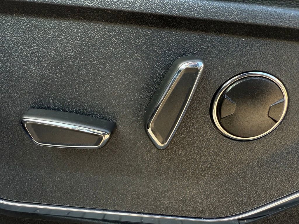 Certified 2023 Ford F150 Lariat w/ Equipment Group 502A High image 22