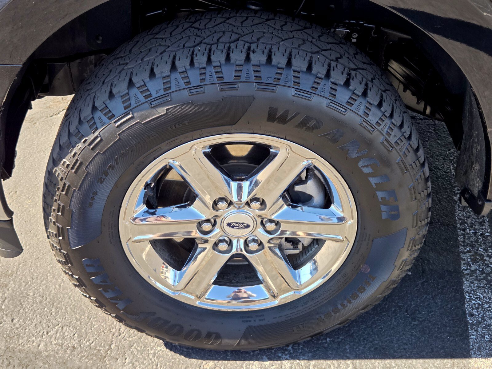 Certified 2025 Ford F150 XLT w/ Equipment Group 301A Standard AWD/4WD image 9