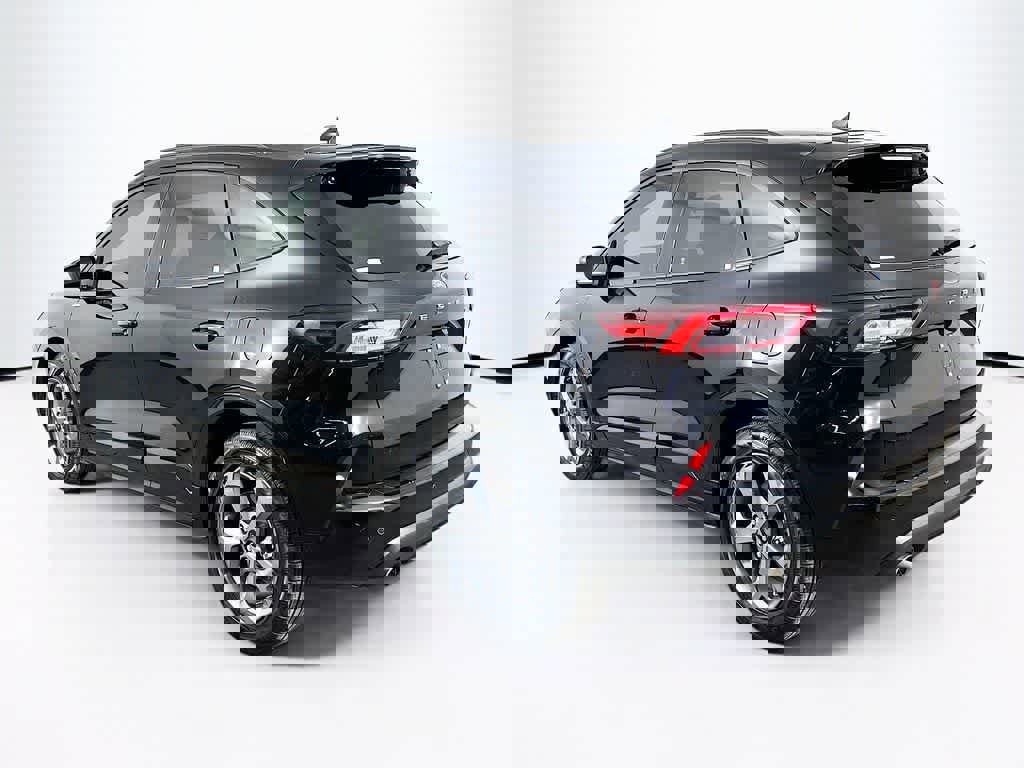 Certified 2023 Ford Escape ST-Line w/ Tech Pack #1 image 3