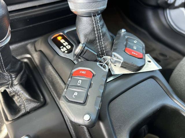 Used 2024 Jeep Wrangler Unlimited Sport AWD/4WD image 34