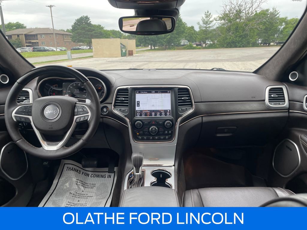 Used 2018 Jeep Grand Cherokee Summit w/ Platinum Series Group AWD/4WD image 16