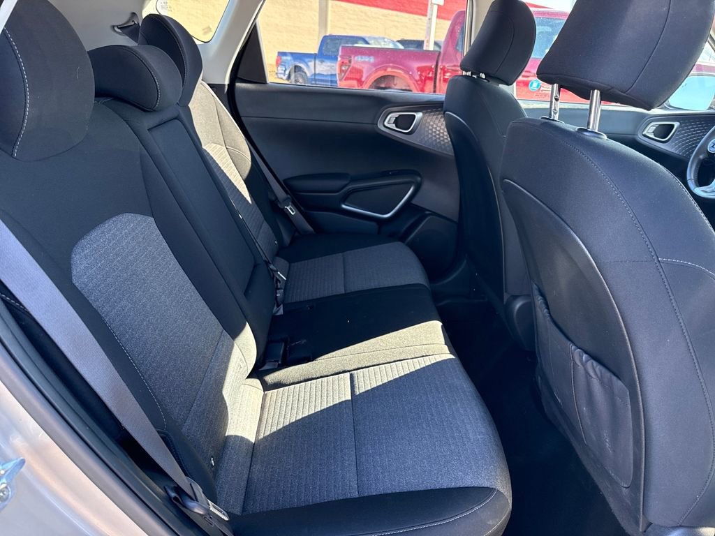 Used 2020 Kia Soul EX image 9