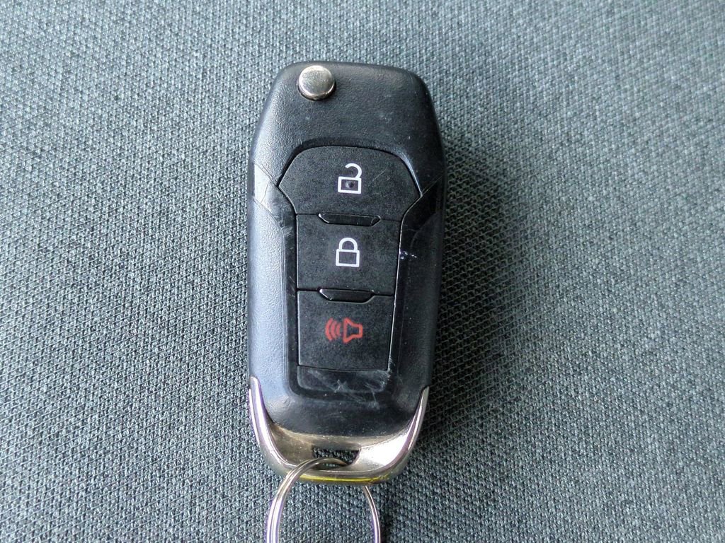 Certified 2024 Ford F250 XLT AWD/4WD image 31