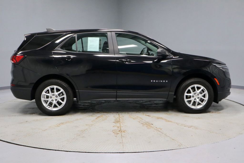 Used 2024 Chevrolet Equinox LS w/ LPO, Floor Liner Package AWD/4WD image 11