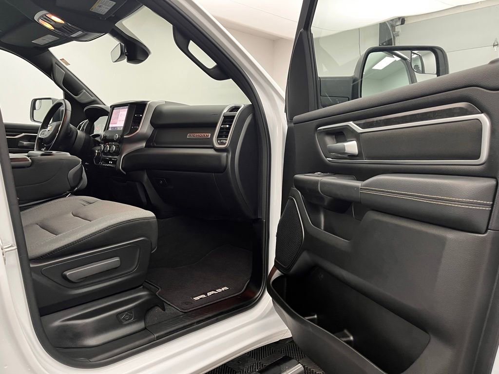 Used 2023 RAM 1500 Big Horn AWD/4WD image 25