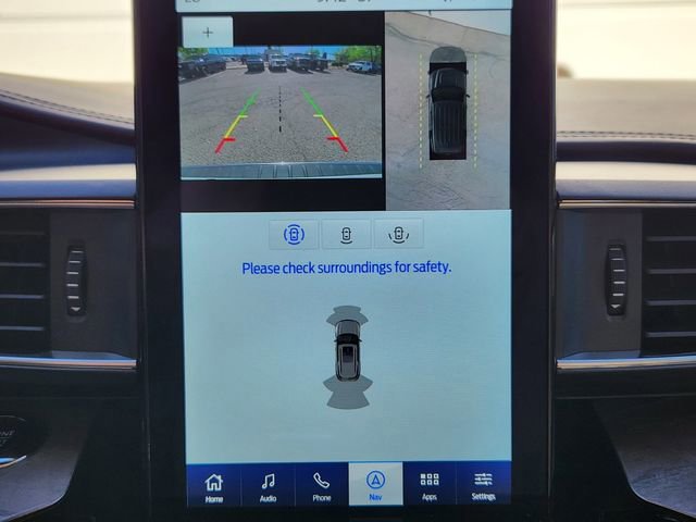 Certified 2023 Ford Explorer Platinum w/ Technology Package AWD/4WD image 25