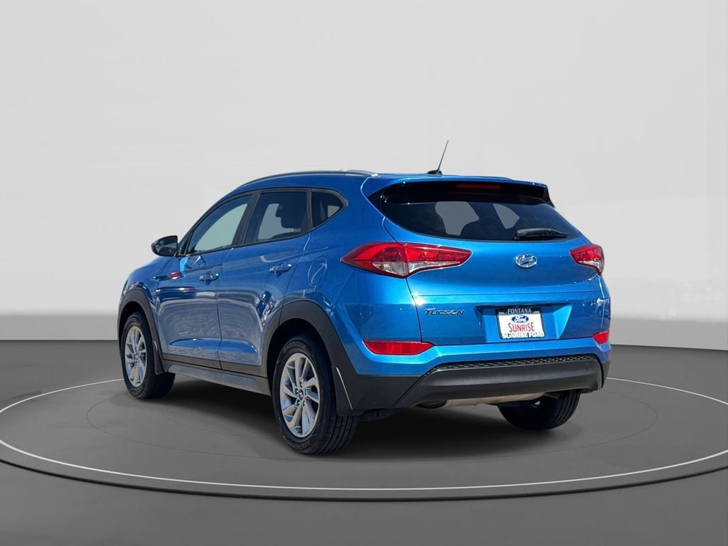 Used 2017 Hyundai Tucson SE image 2