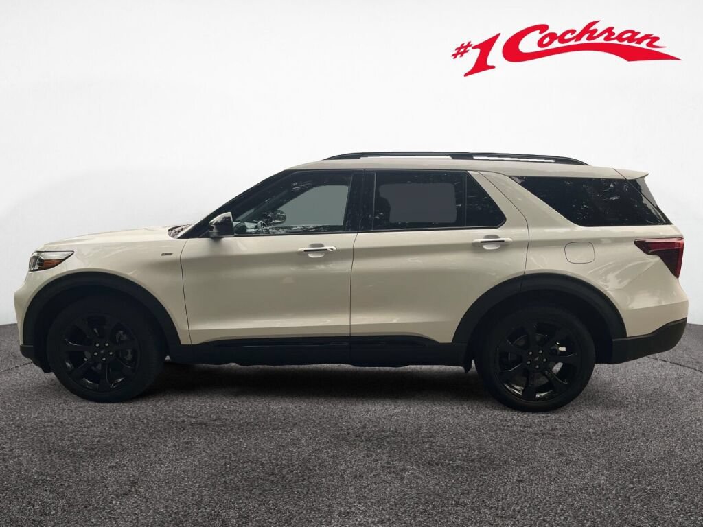 Certified 2023 Ford Explorer ST-Line w/ Class IV Trailer Tow Package AWD/4WD image 11