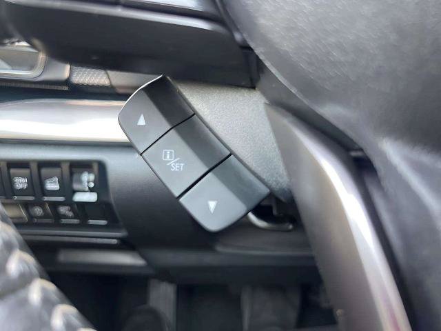 Used 2024 Subaru Forester Premium AWD/4WD image 21
