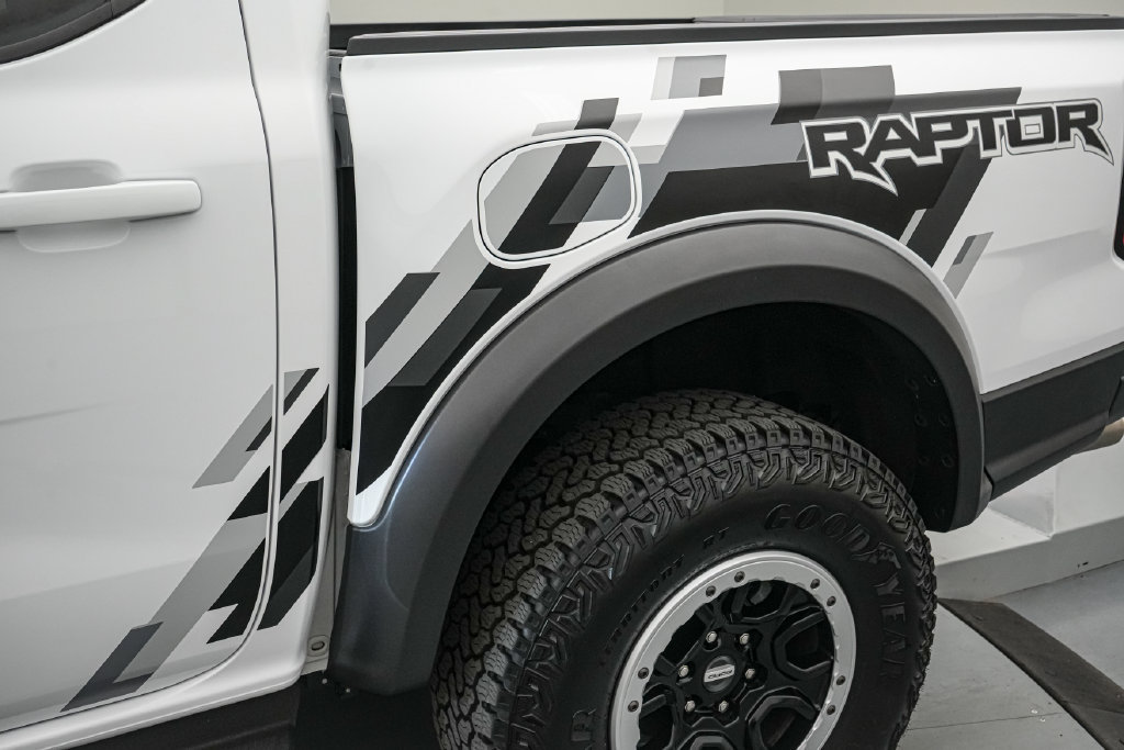Certified 2025 Ford Ranger Raptor AWD/4WD image 24