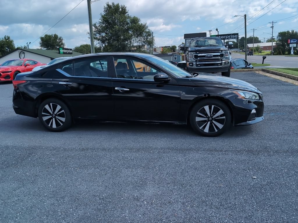 Used 2021 Nissan Altima 2.5 SV FWD image 4