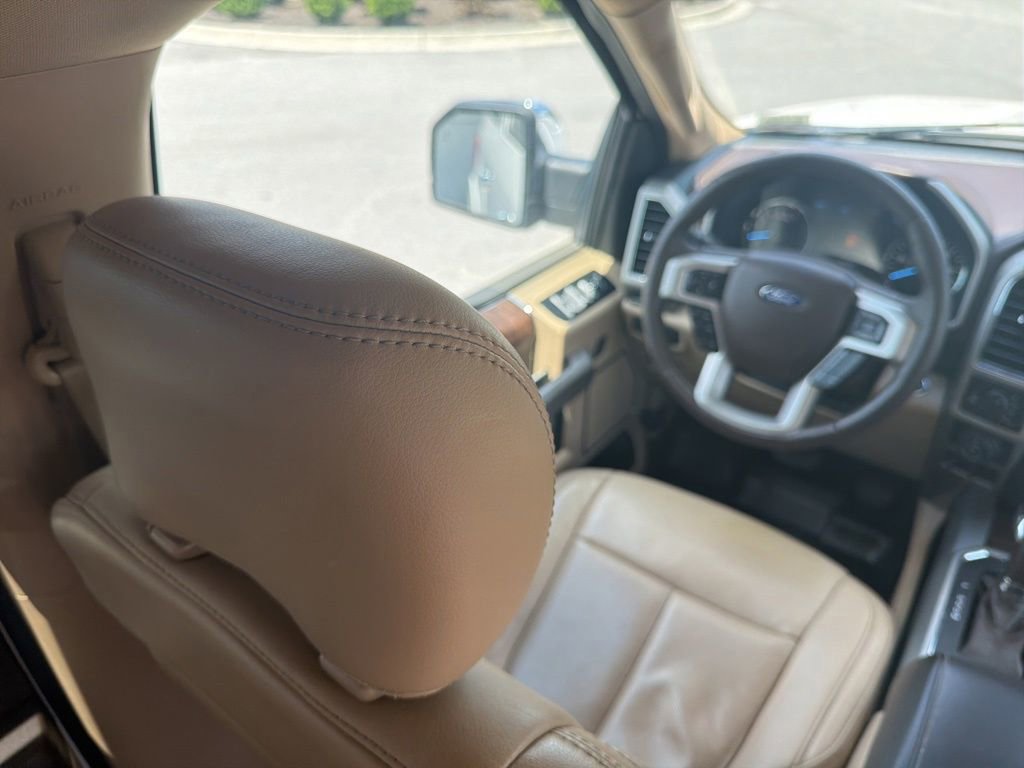Certified 2019 Ford F150 Lariat w/ Equipment Group 502A Luxury AWD/4WD image 15