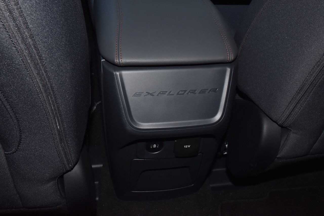 Certified 2026 Ford Explorer Active RWD image 19