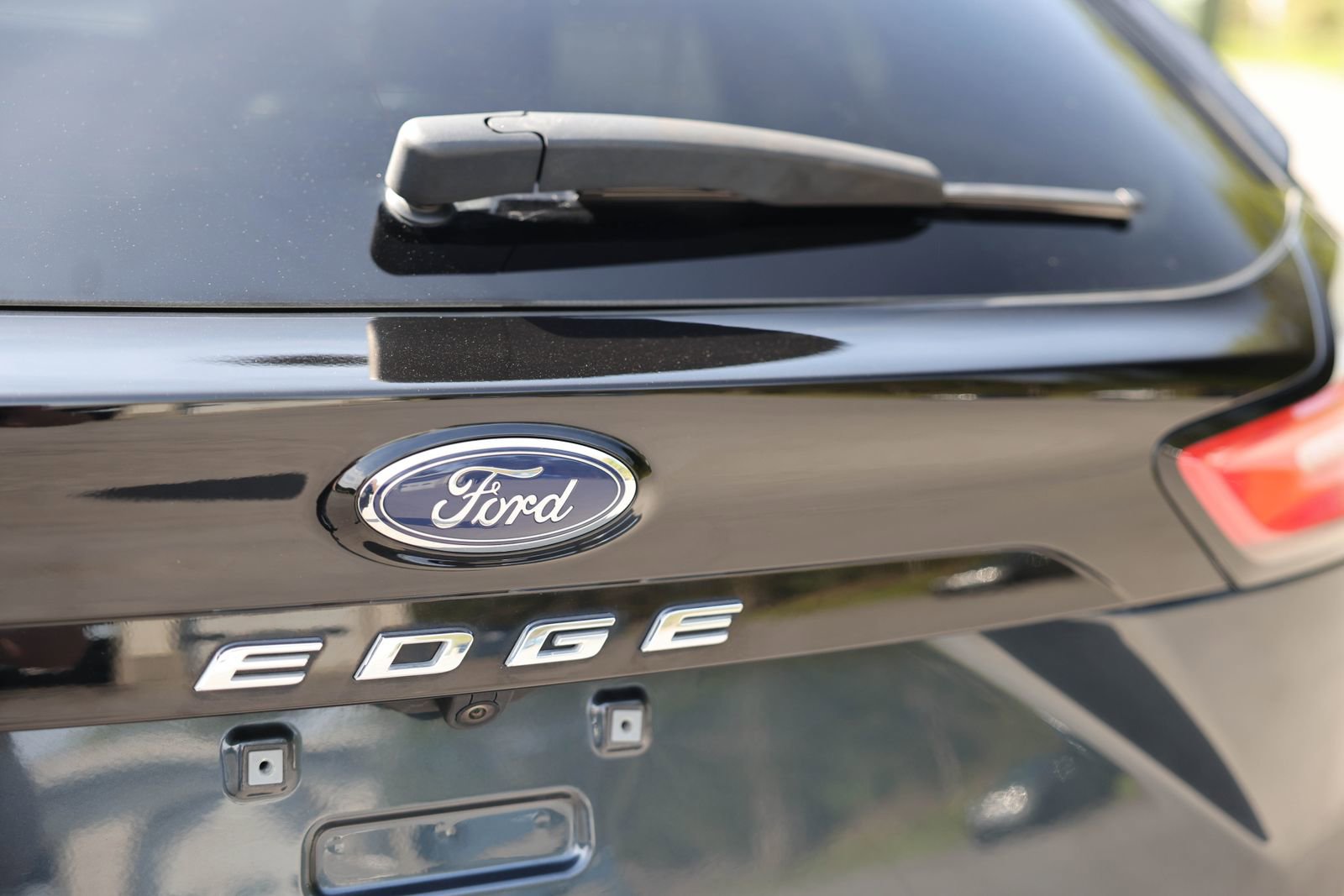 Certified 2024 Ford Edge SEL w/ Convenience Package AWD/4WD image 30