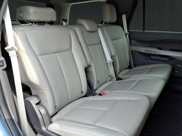 Certified 2019 Ford Expedition XLT w/ Equipment Group 202A RWD image 15