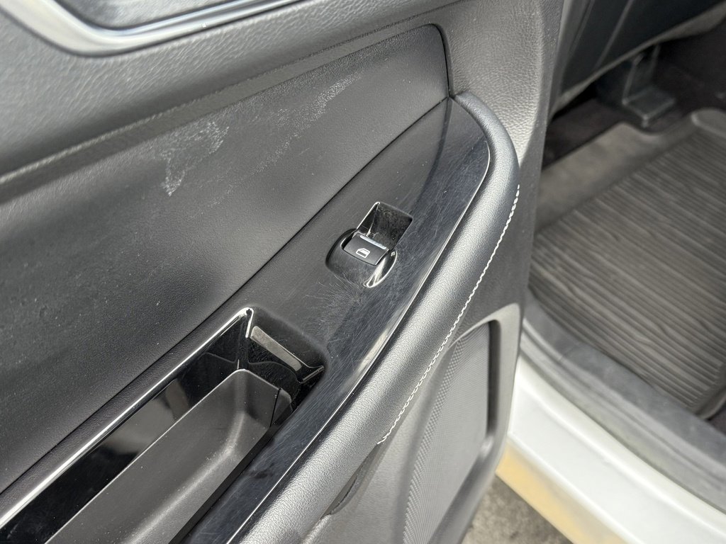 Certified 2017 Ford Edge Sport w/ Technology Package image 39