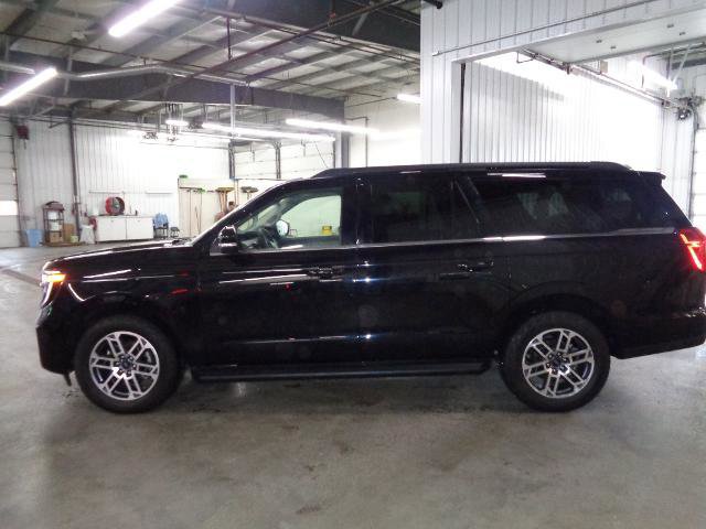 Certified 2025 Ford Expedition Max Active image 2