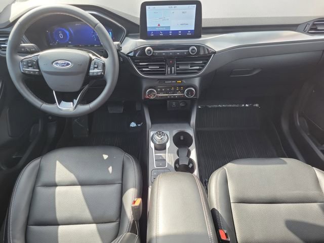 Certified 2022 Ford Escape Titanium w/ Class II Trailer Tow Package AWD/4WD image 30