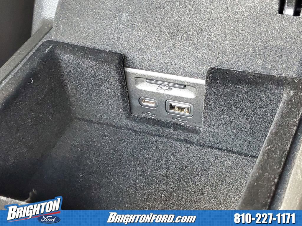 Used 2020 Cadillac XT5 Premium Luxury w/ LPO, Floor Liner Package AWD/4WD image 33