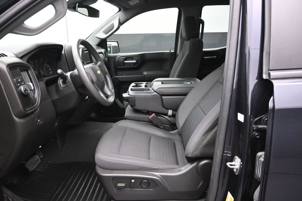 Used 2022 Chevrolet Silverado 1500 Custom RWD image 19