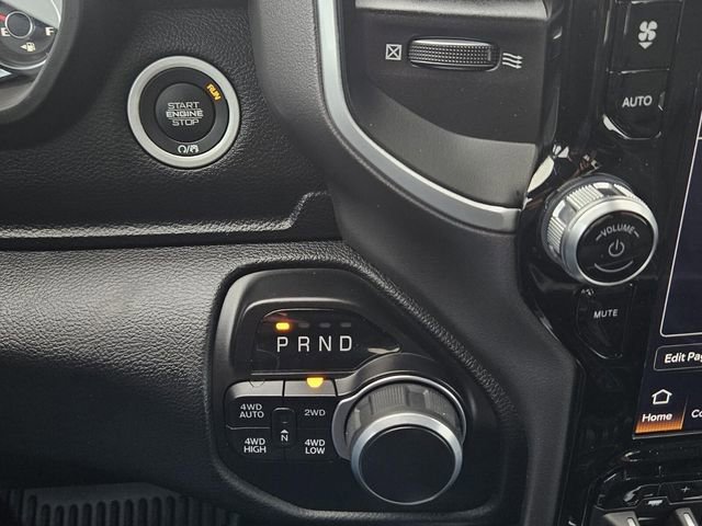 Used 2022 RAM 1500 Big Horn AWD/4WD image 34