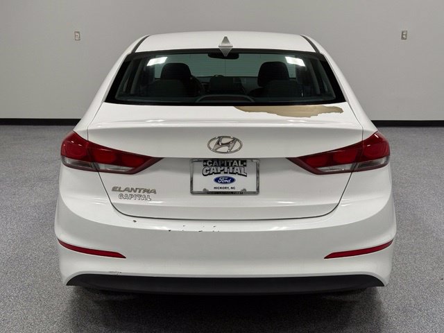 Used 2018 Hyundai Elantra SEL FWD image 11