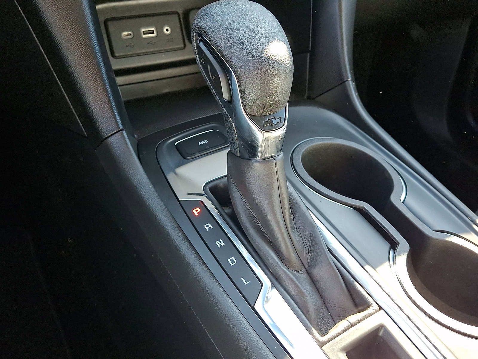 Used 2023 Chevrolet Equinox LS w/ Driver Confidence II Package image 22