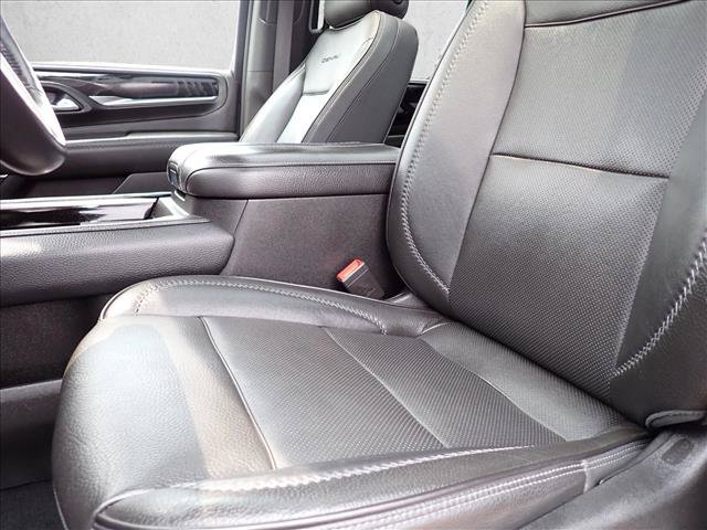 Used 2021 GMC Yukon Denali w/ Denali Premium Package AWD/4WD image 16