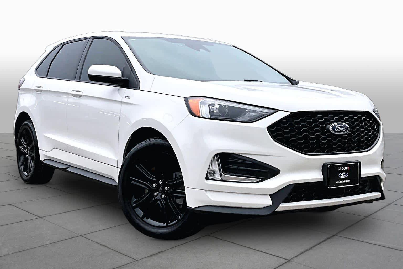 Certified 2022 Ford Edge ST-Line AWD/4WD image 2