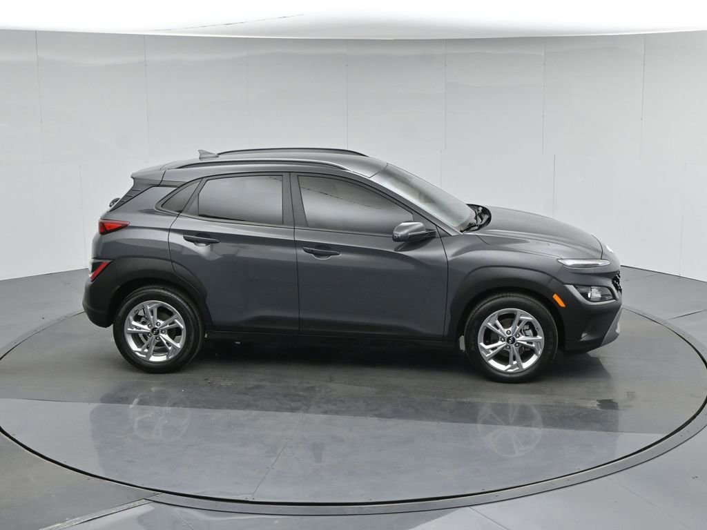 Used 2023 Hyundai Kona SEL image 12