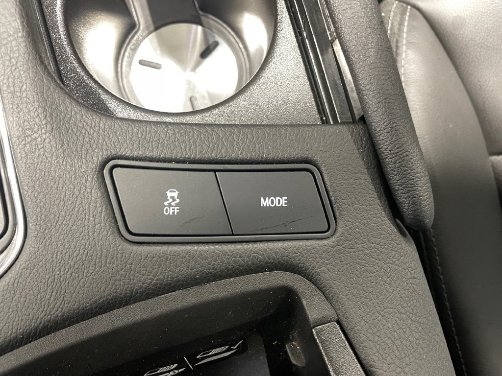 Used 2025 Cadillac XT5 Sportv AWD/4WD image 42
