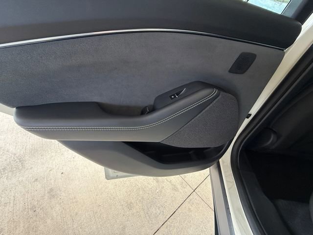 Certified 2025 Ford Mustang Mach-E GT image 23