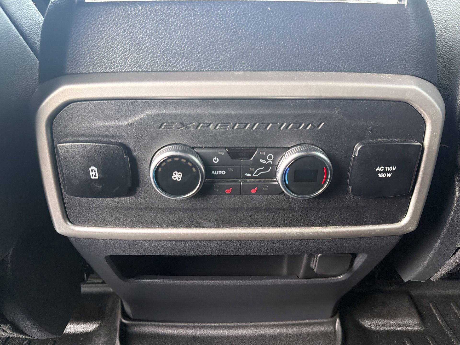 Certified 2022 Ford Expedition Max Limited image 36