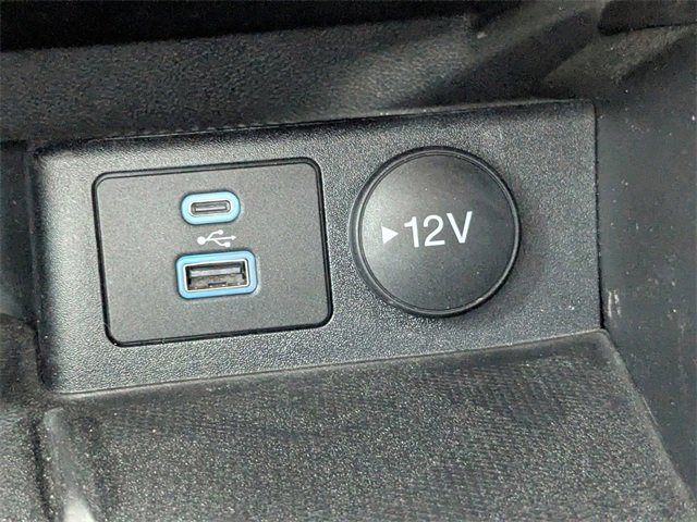 Certified 2022 Ford Escape Titanium w/ Titanium Elite Package image 23