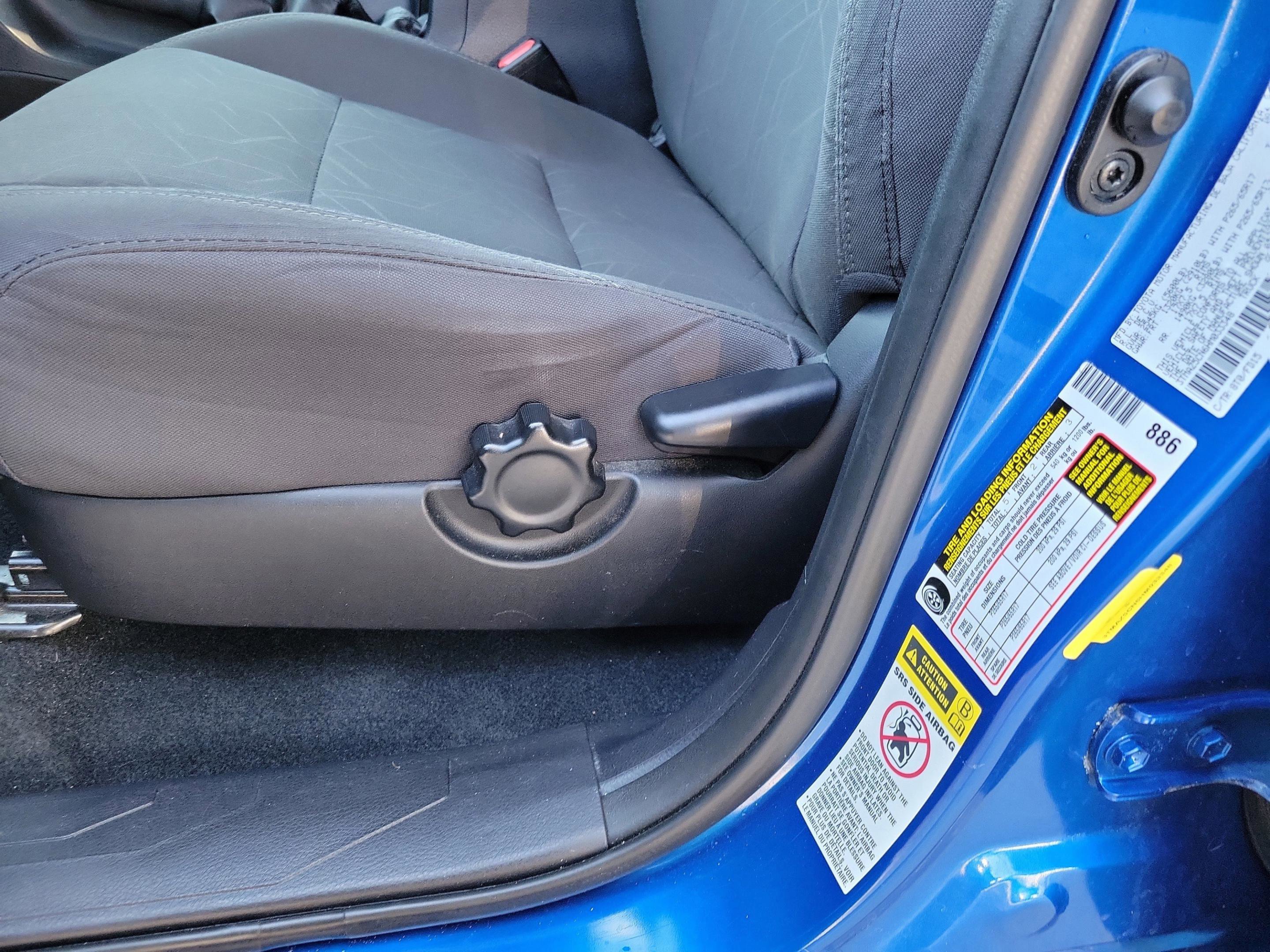 Used 2017 Toyota Tacoma SR5 image 7