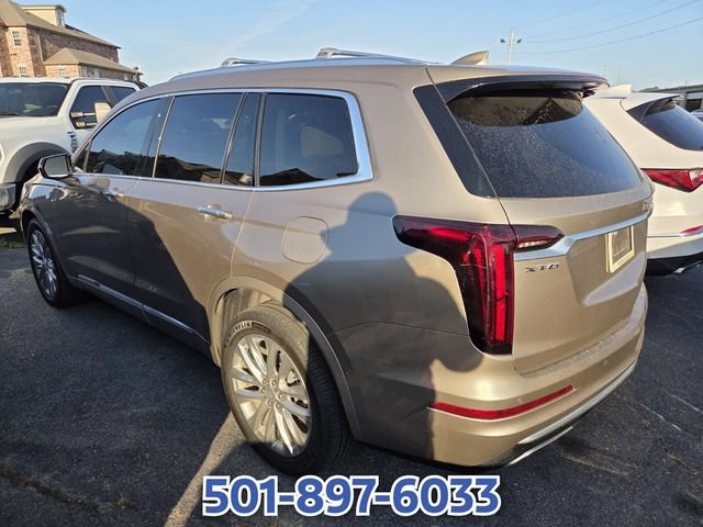 Used 2022 Cadillac XT6 Premium Luxury w/ Technology Package FWD image 4