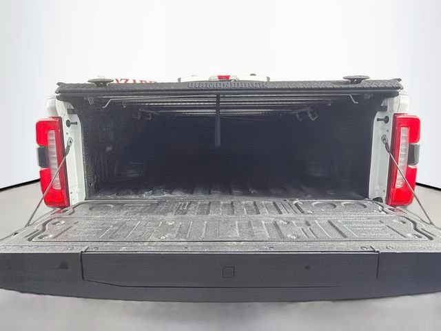 Certified 2023 Ford F450 Lariat w/ Lariat Ultimate Package AWD/4WD image 33