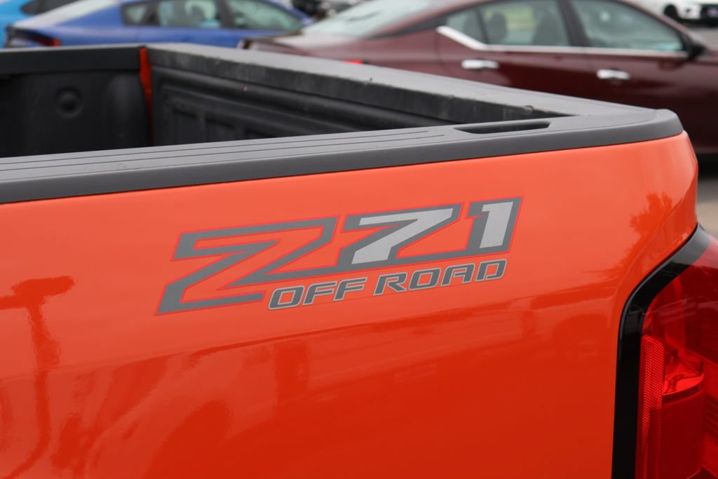 Used 2021 Chevrolet Colorado Z71 AWD/4WD image 11