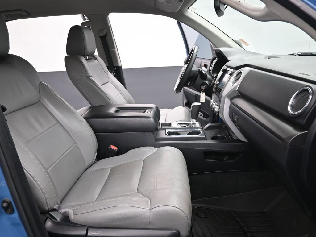 Used 2020 Toyota Tundra SR5 image 29