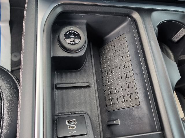 Certified 2025 Ford Expedition Max Platinum w/ Stealth Performance Package AWD/4WD image 29