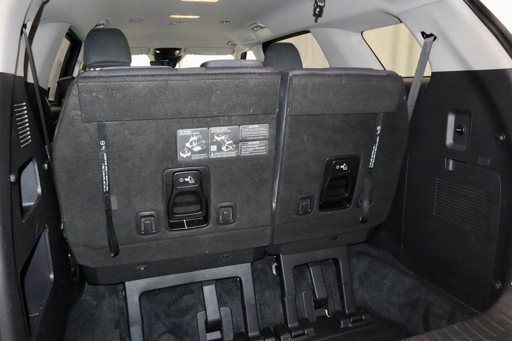 Used 2024 Kia Carnival LX image 14