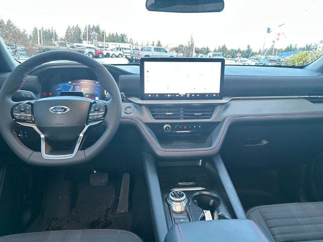 Certified 2025 Ford Explorer ST-Line image 6